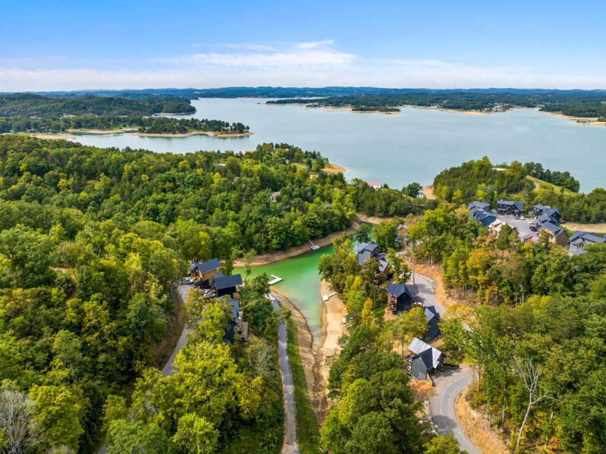 Cozy Cove Retreat W Lake View Hot Tub Firepit Dandridge Exterior foto